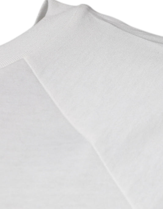 White short sleeved shirt