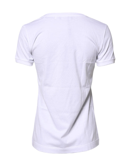 White short sleeve t-shirt on a mannequin