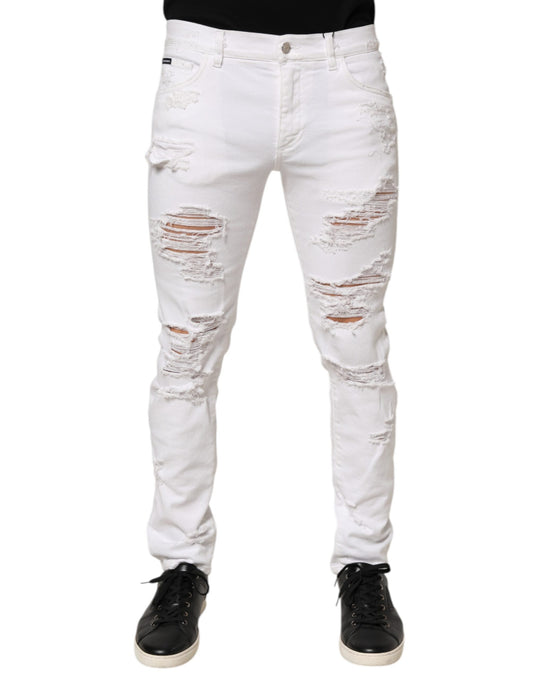White distressed jeans on a mannequin