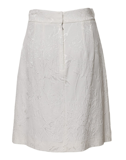 White pleated skirt with lace detailing