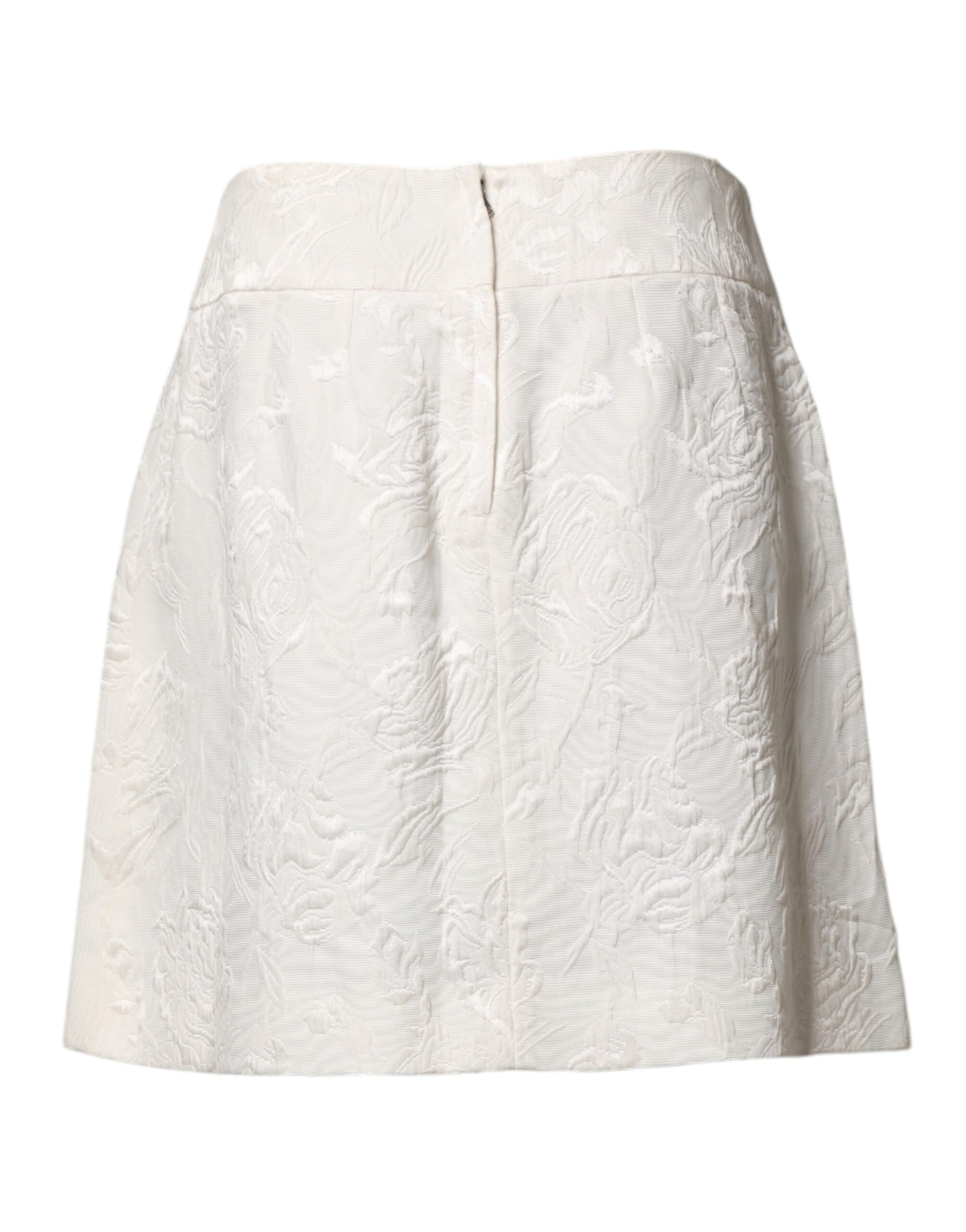 White lace skirt with high waist