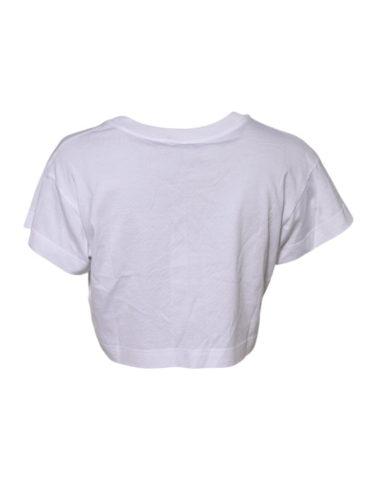 White short sleeved t-shirt on a mannequin