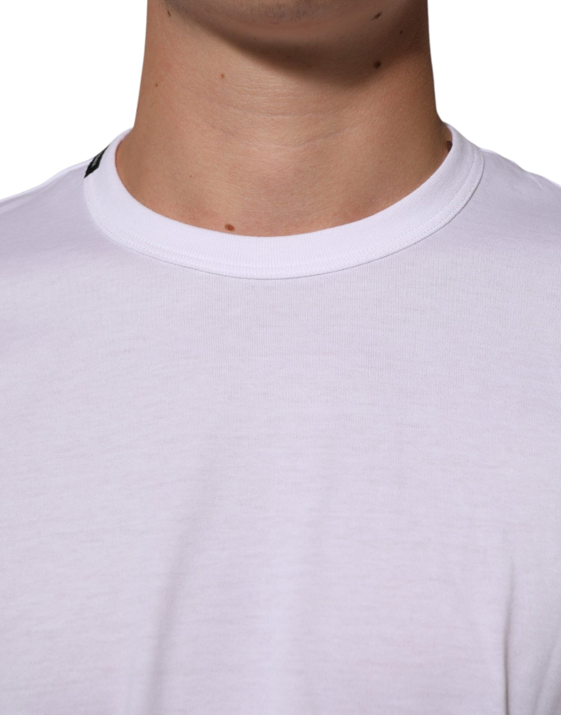 White short sleeve t-shirt on a man