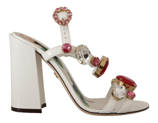 High heel sandal with rhinestones and pearls on straps
