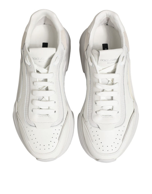 White sneakers with laces