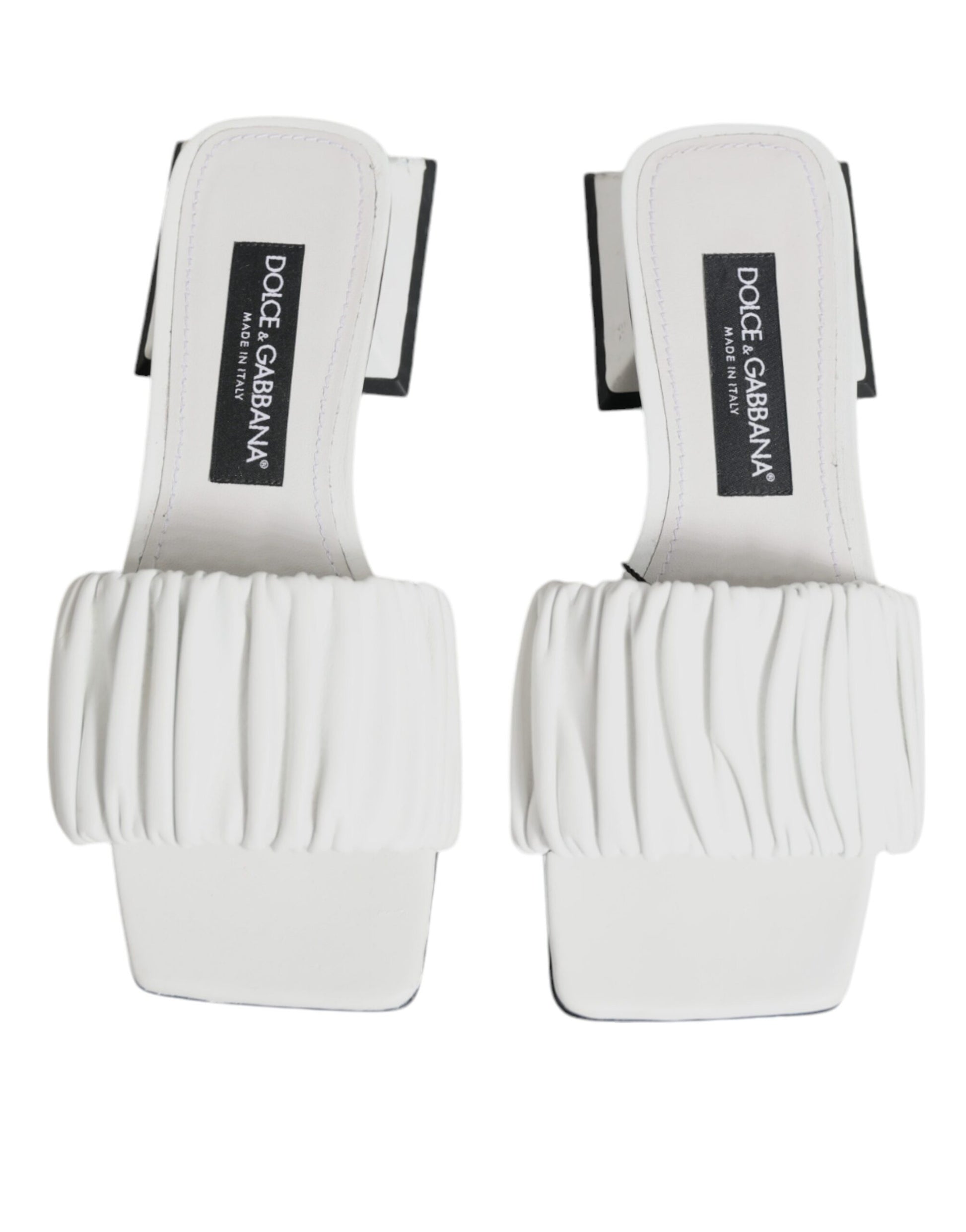 Pair of knee braces for sports