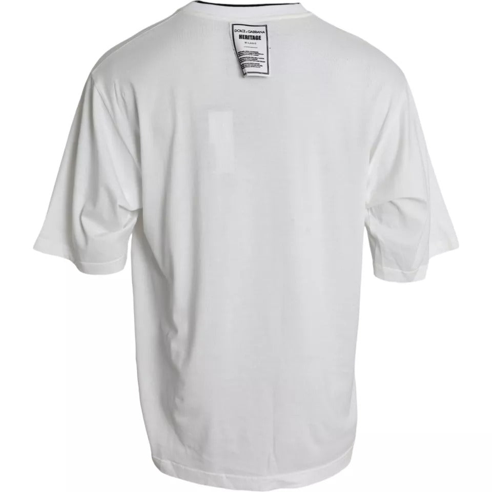 White short sleeve t-shirt on a mannequin