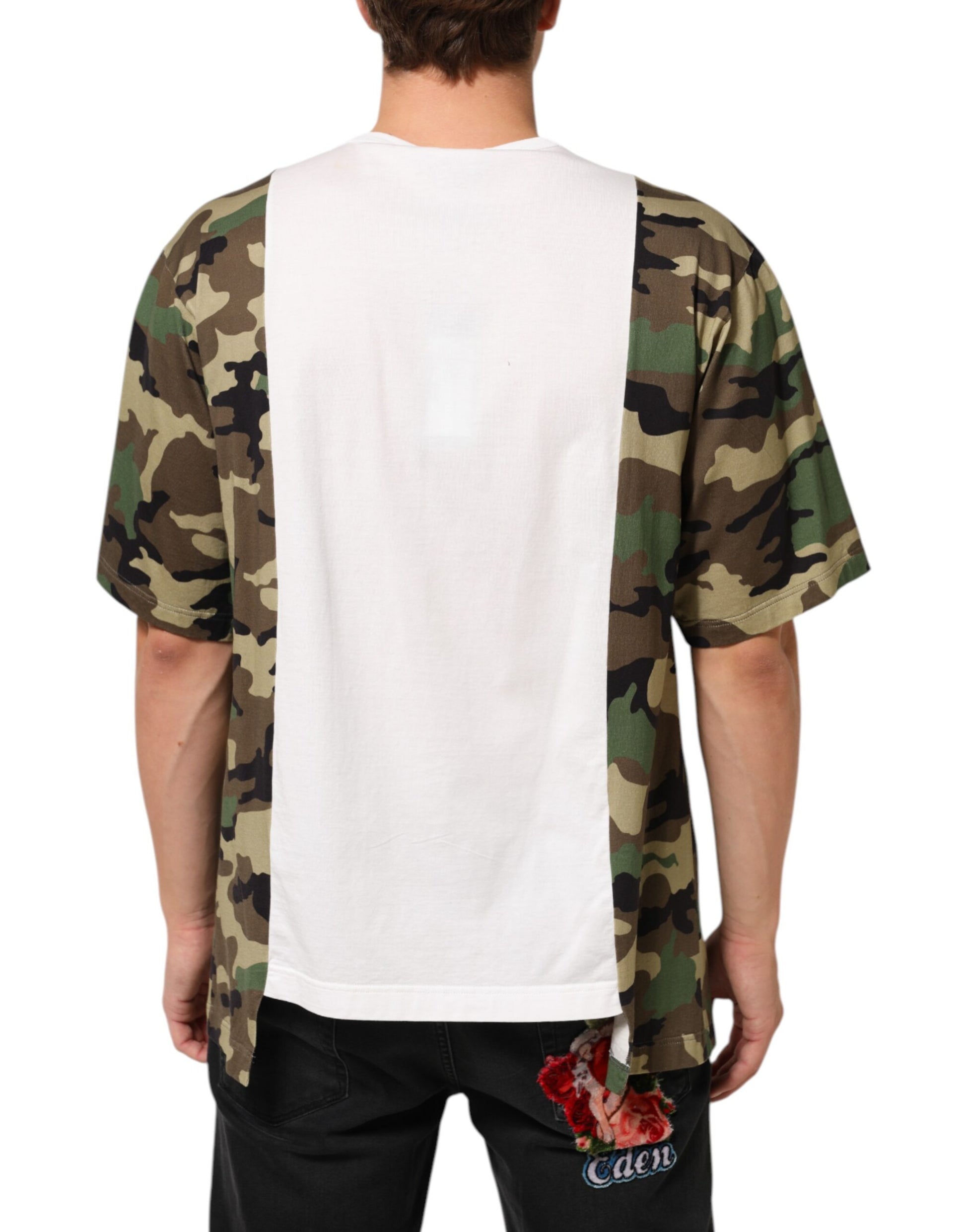 Camouflage print t-shirt with white panel on back