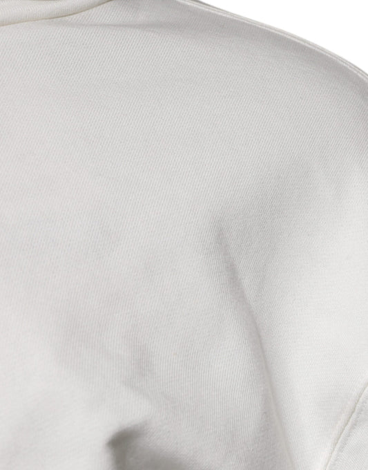 White shirt with short sleeves
