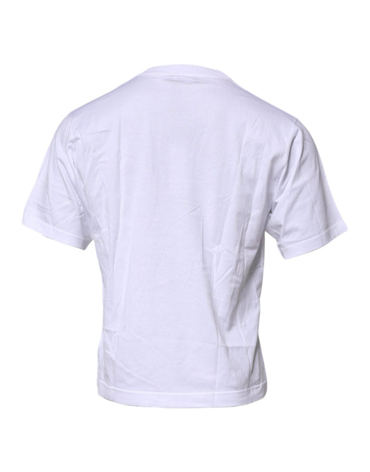 White short sleeve t-shirt on a mannequin
