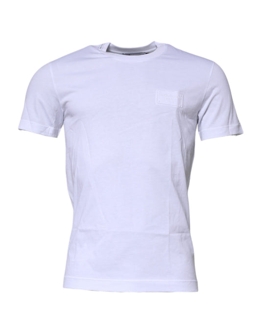 White short sleeved t-shirt on a mannequin