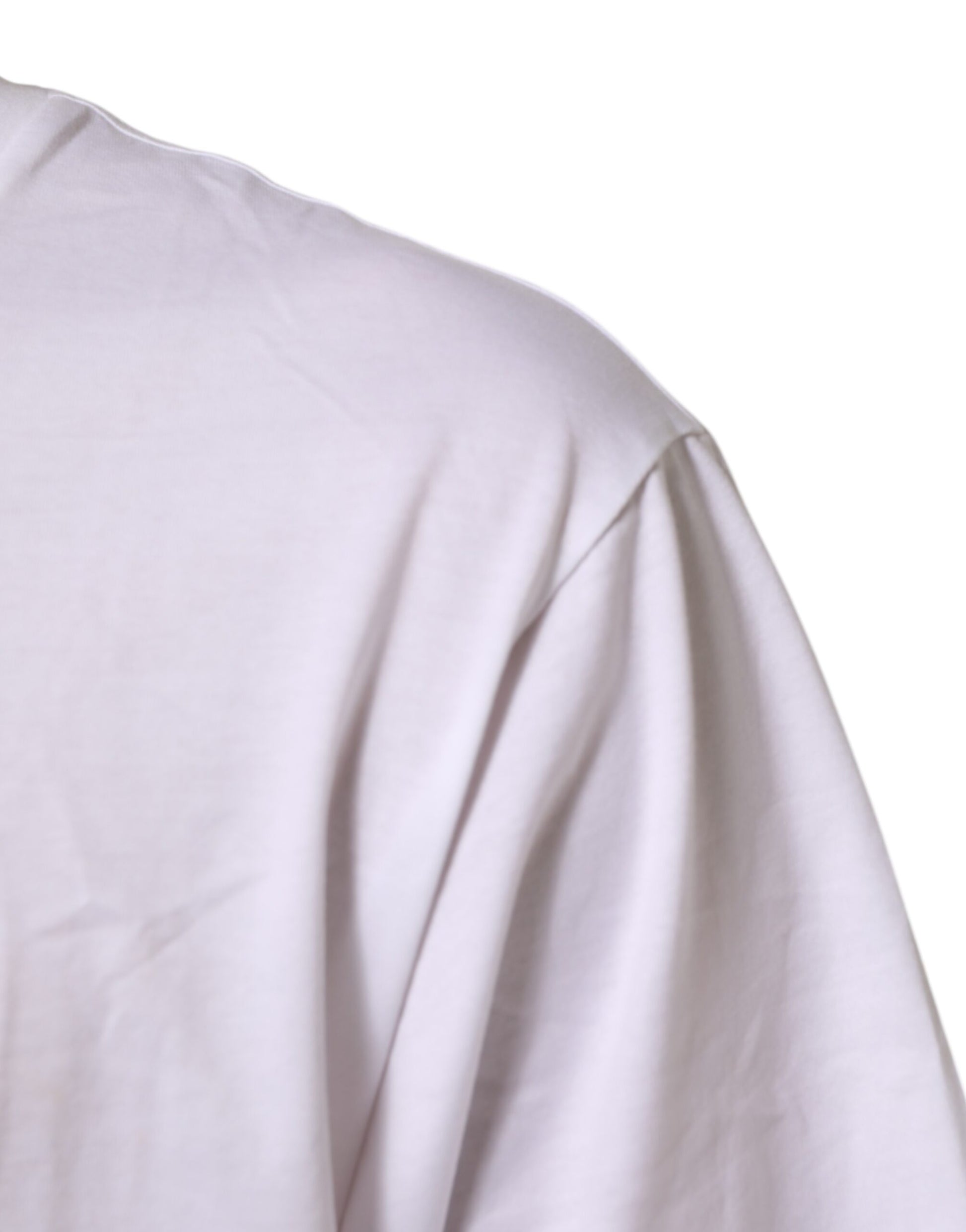 White short sleeved shirt
