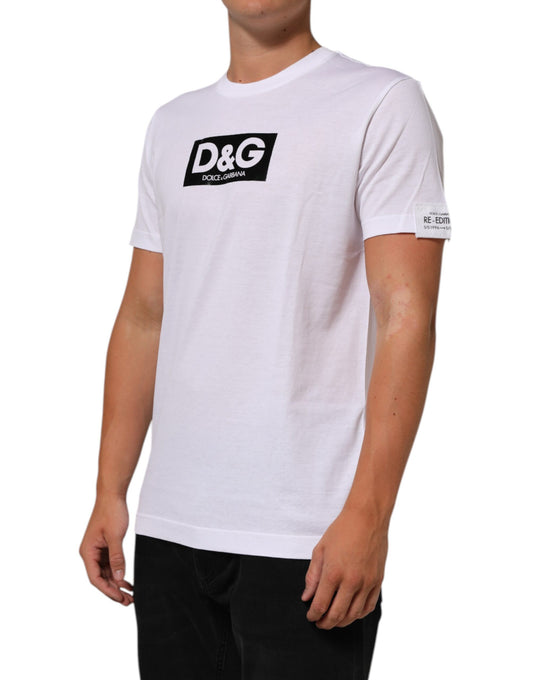 White t-shirt with logo on front