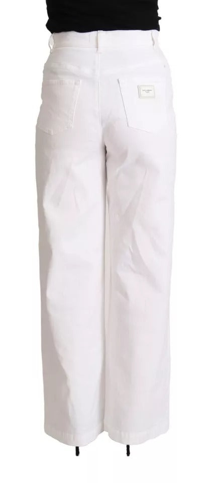 White pants on a mannequin