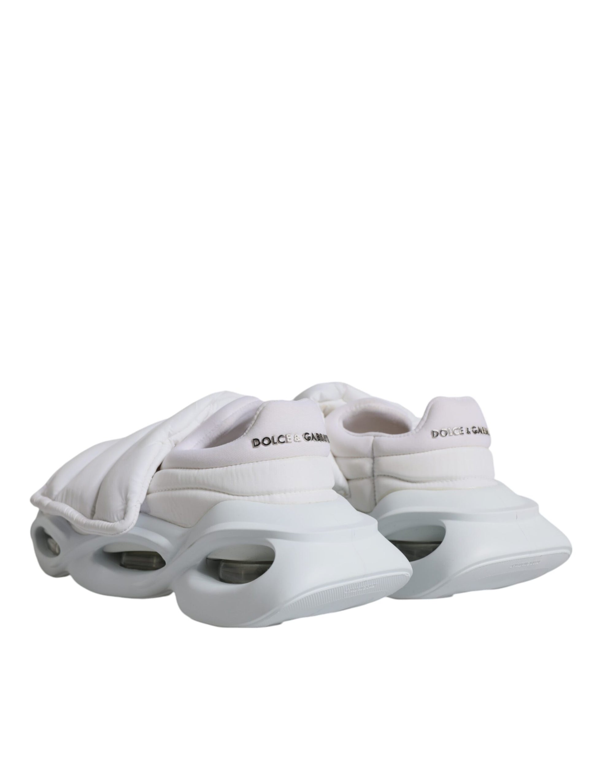 White padded fabric low top sneakers shoes with black laces and logo on side