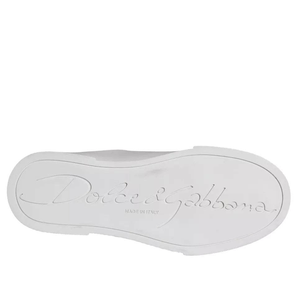 Silver shoe with embossed logo and date