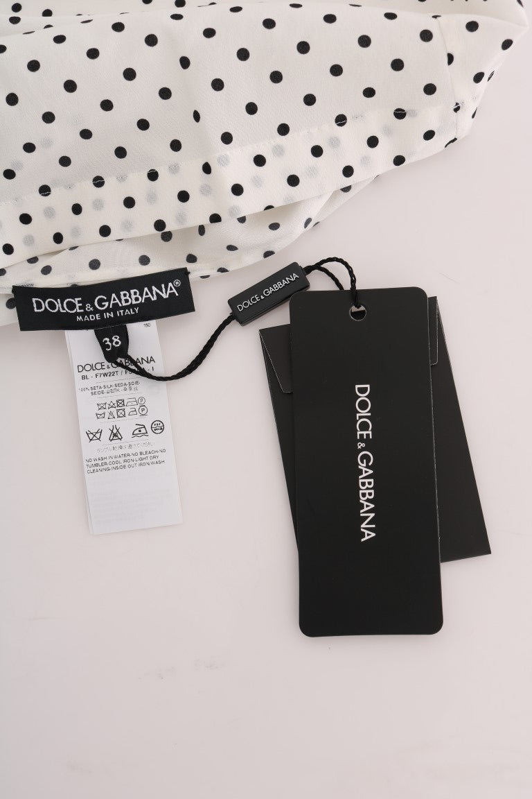Black tag on white background