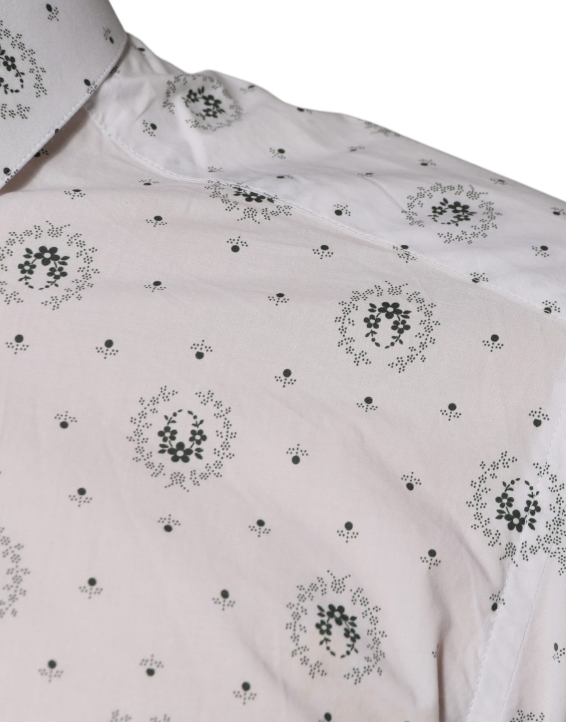 Pink shirt with white floral pattern, slim fit, cotton fabric