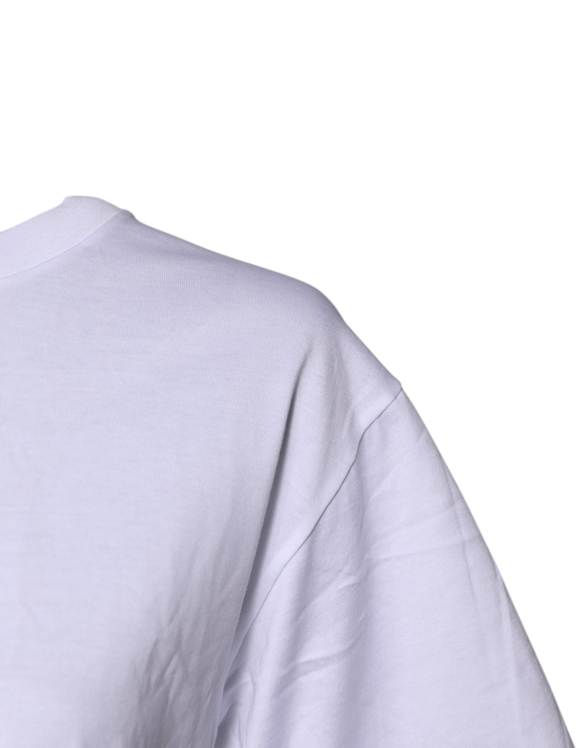 Long sleeve shirt on a mannequin