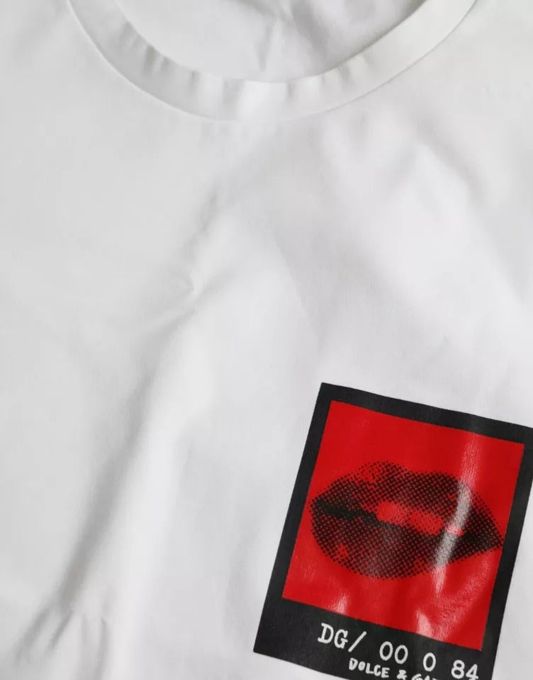 White t-shirt with red lips graphic on front