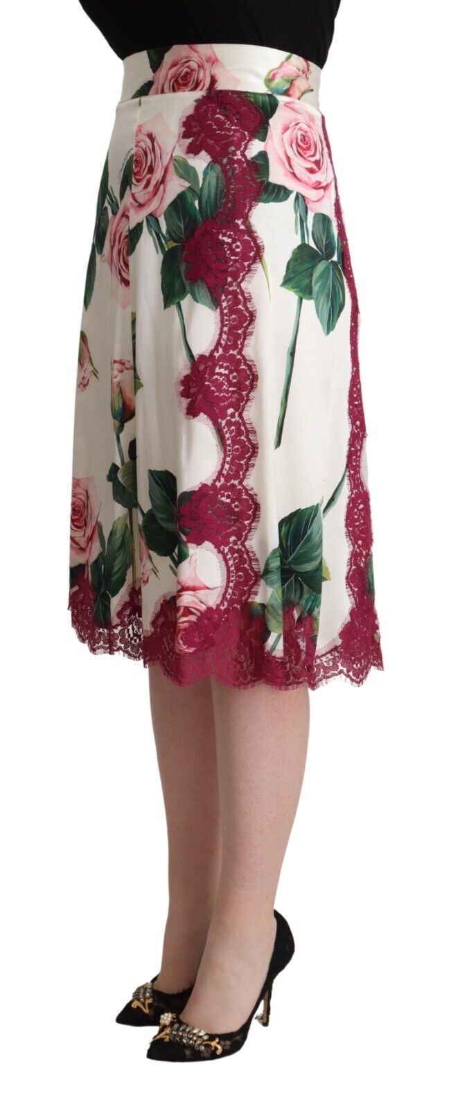 Skirt with floral pattern