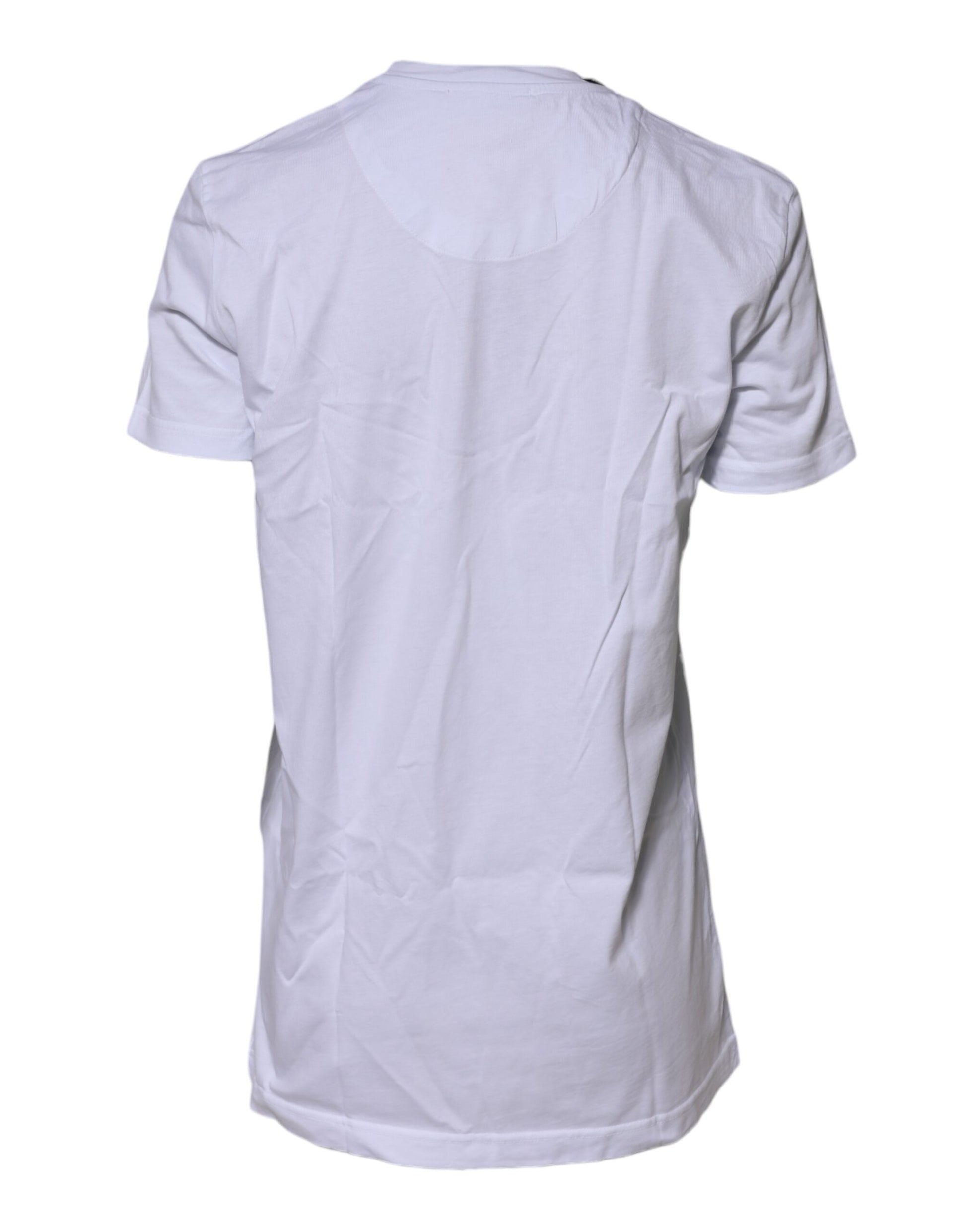 White short sleeved shirt on a mannequin