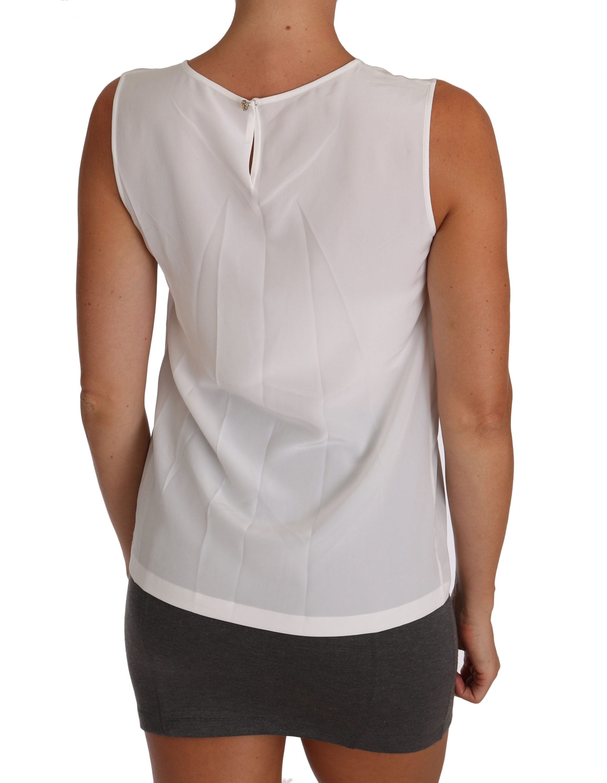 White tank top with scoop neckline