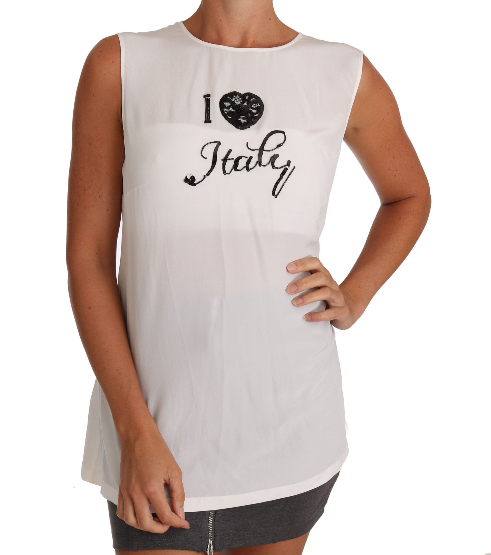 White tank top with "I love Italy" written in black cursive