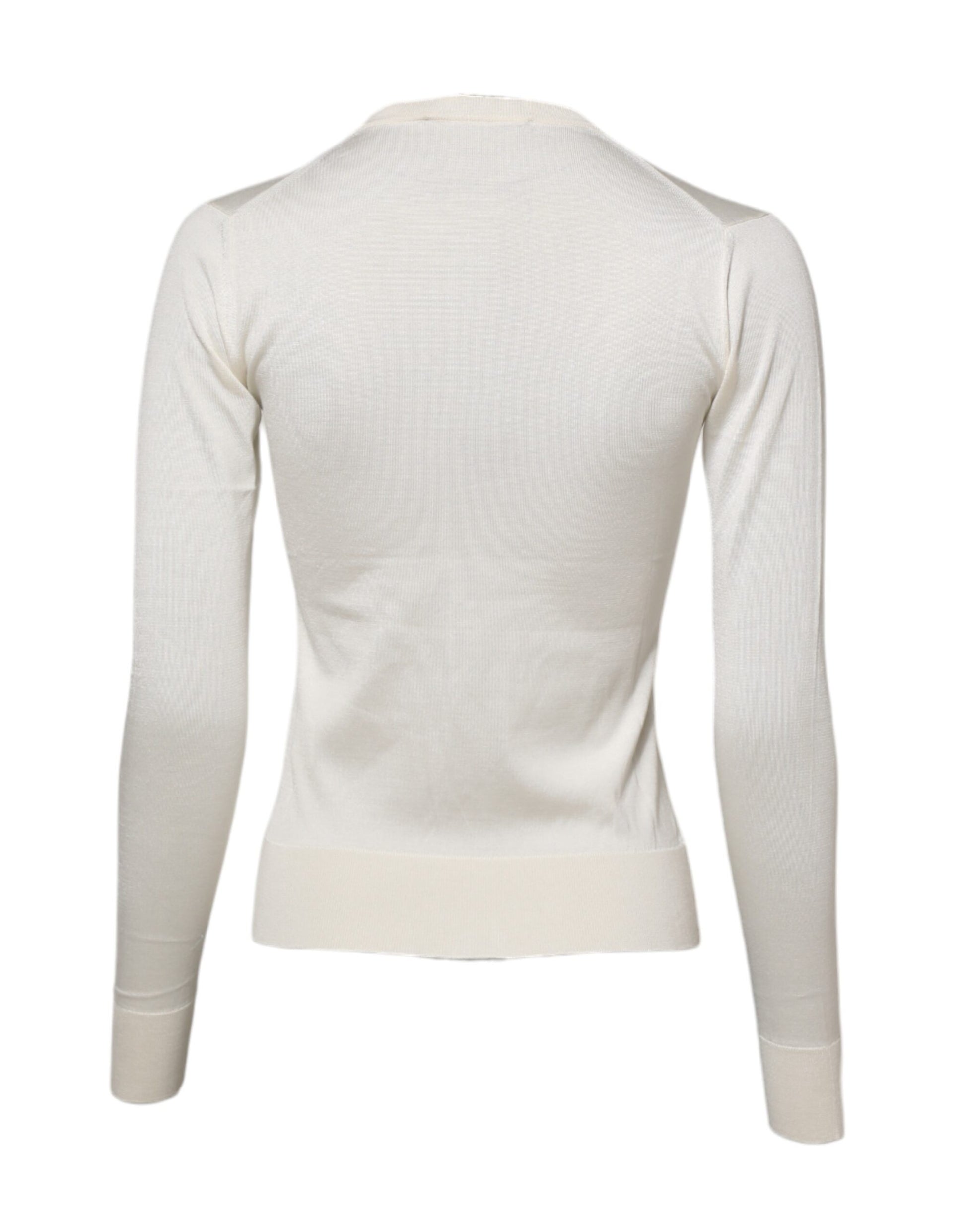 Long sleeve sweater on a mannequin