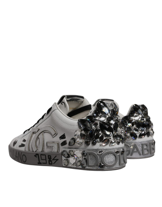 Silver baby shoes with crystals on top