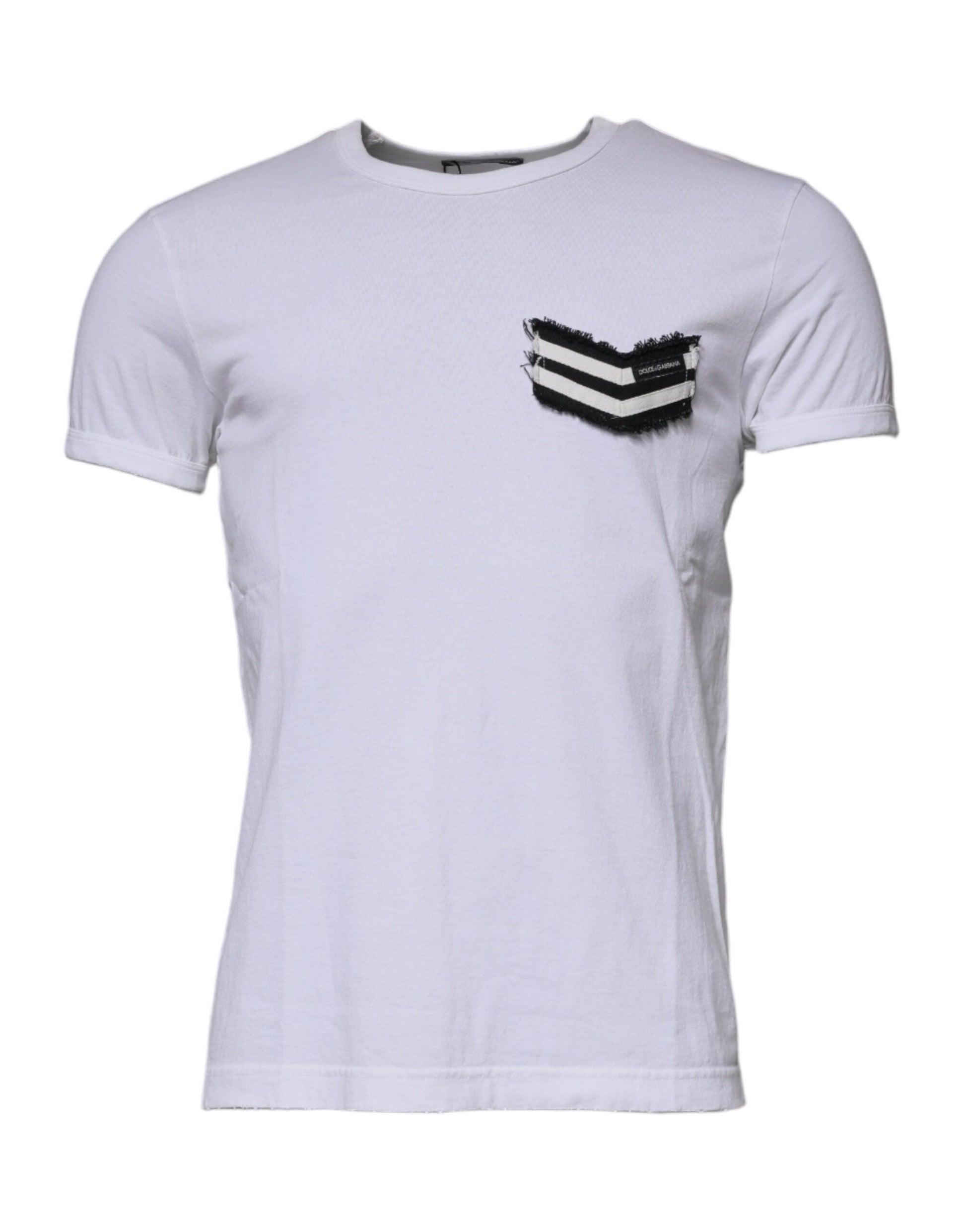 White short sleeve t-shirt with pocket on front