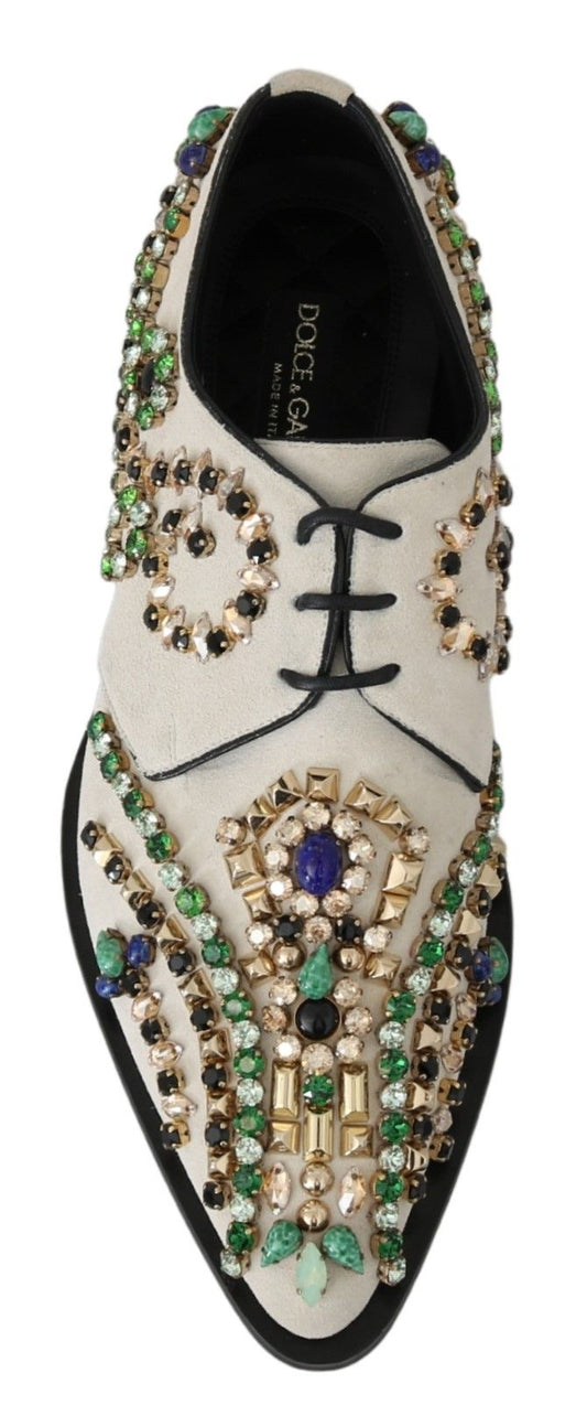 Decorative men's shoe with embellishments and a bow tie design