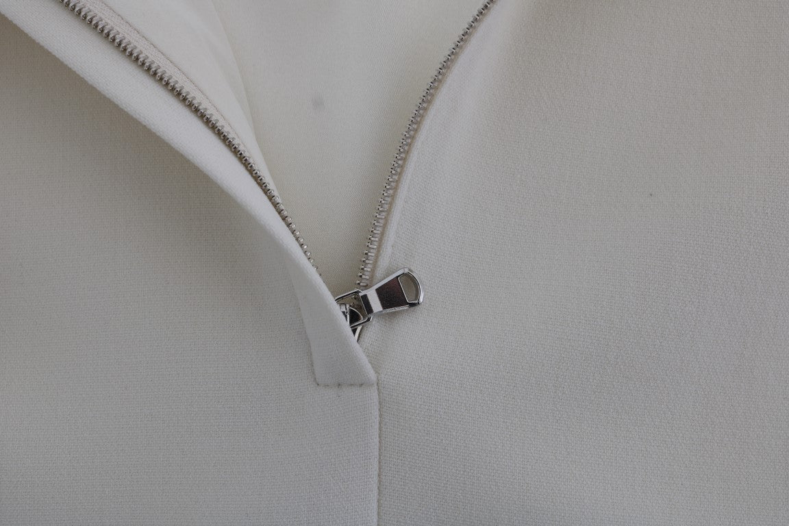 Zipper on front of jacket