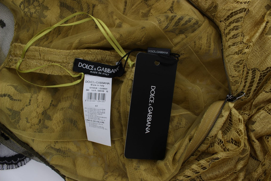 Yellow tag on a gold garment