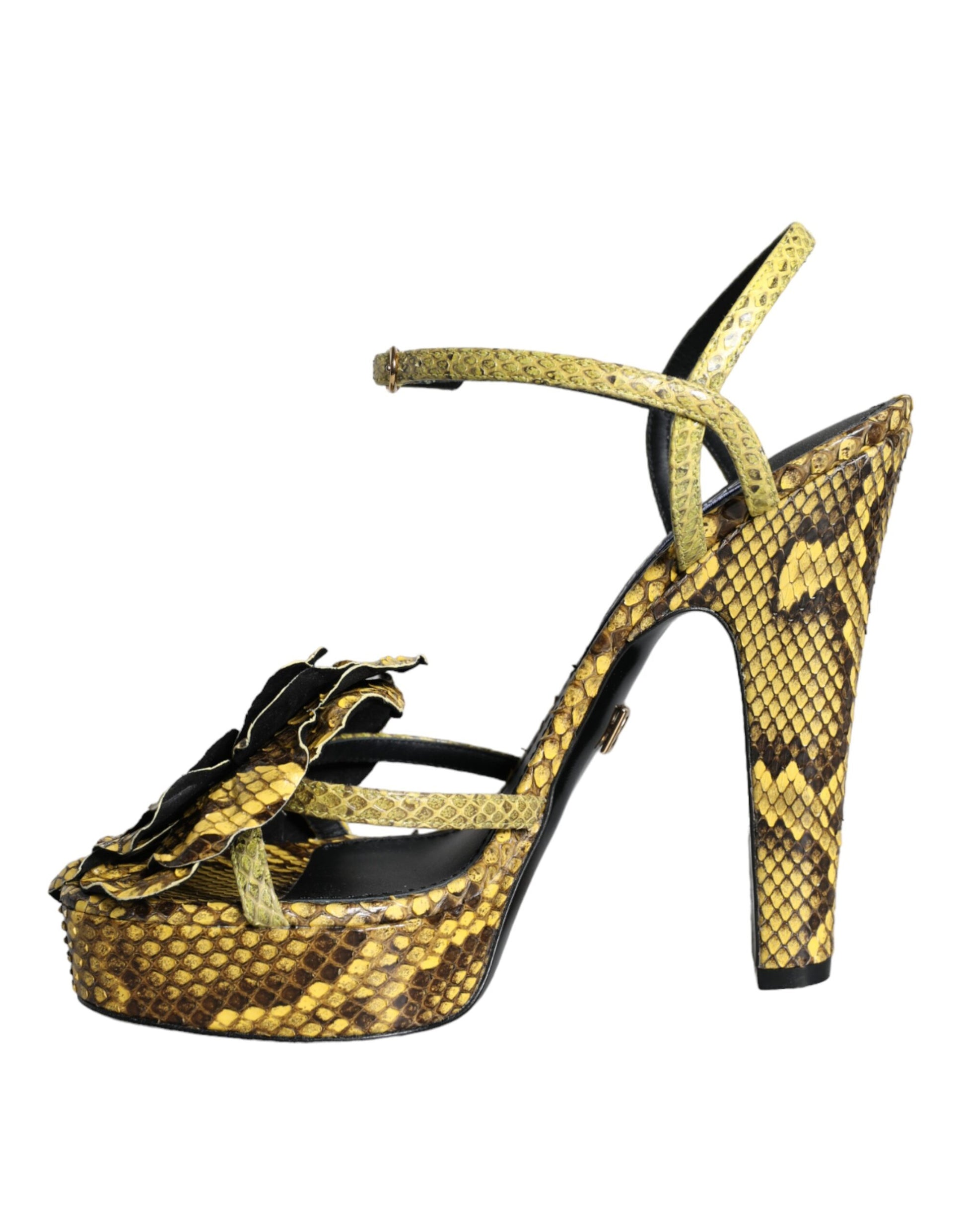 High heel shoe with a snake print design