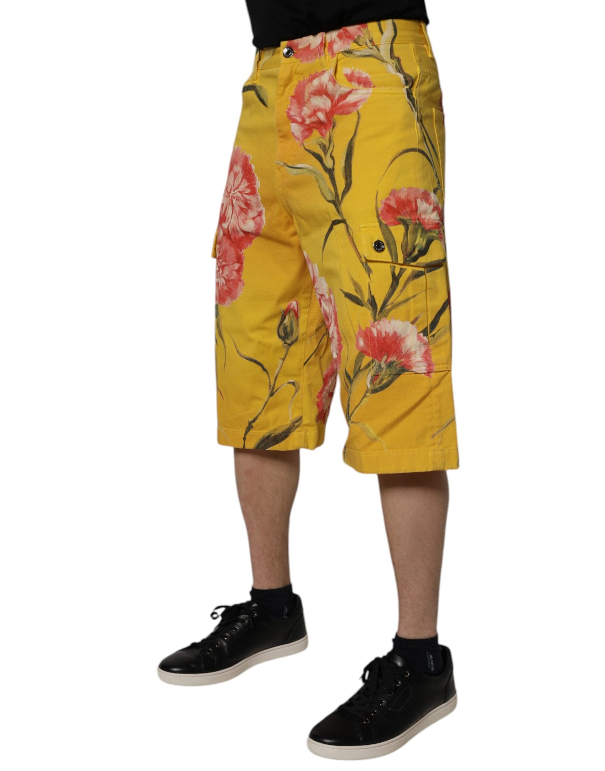Yellow floral cargo denim men's bermuda shorts with black laces