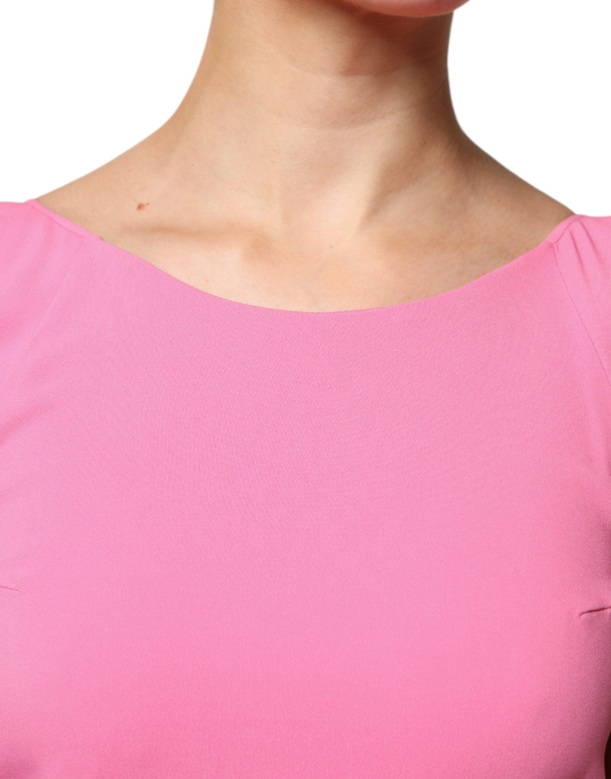 A pink viscose short sleeve backless sheath mini dress