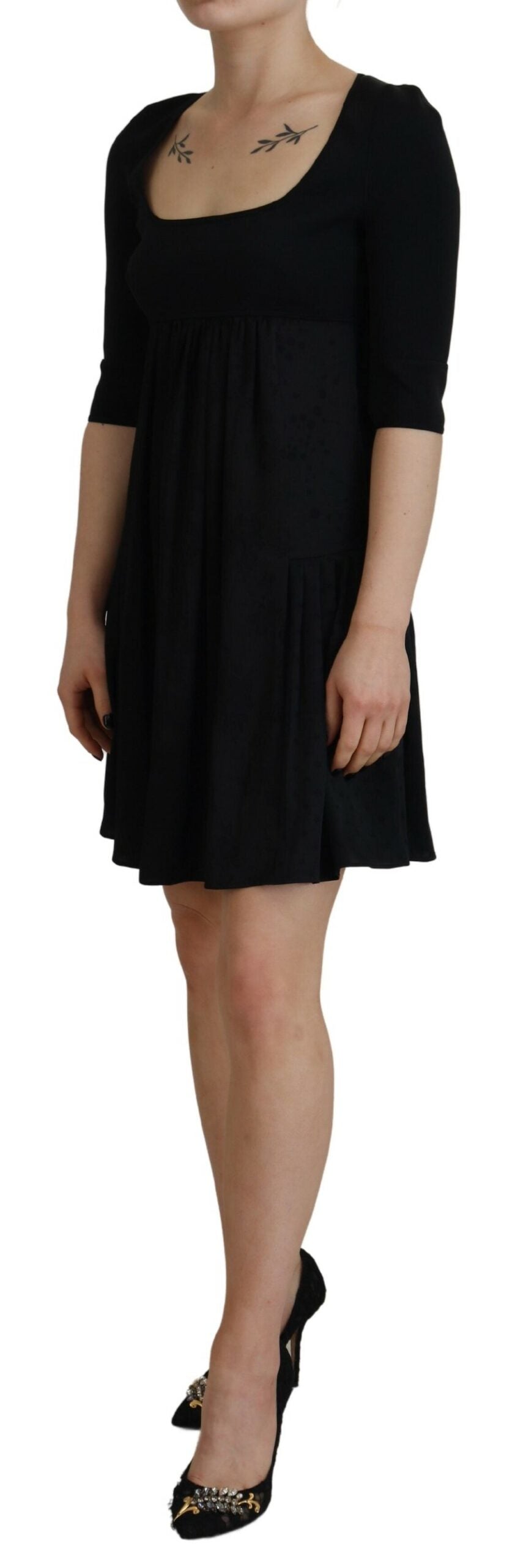 Black acetate short sleeve a-line sheath dress