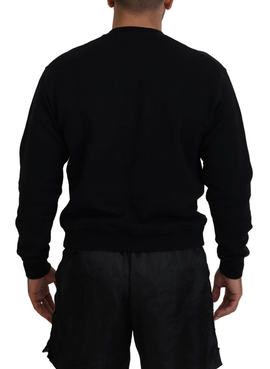 Black long sleeve sweatshirt on a mannequin
