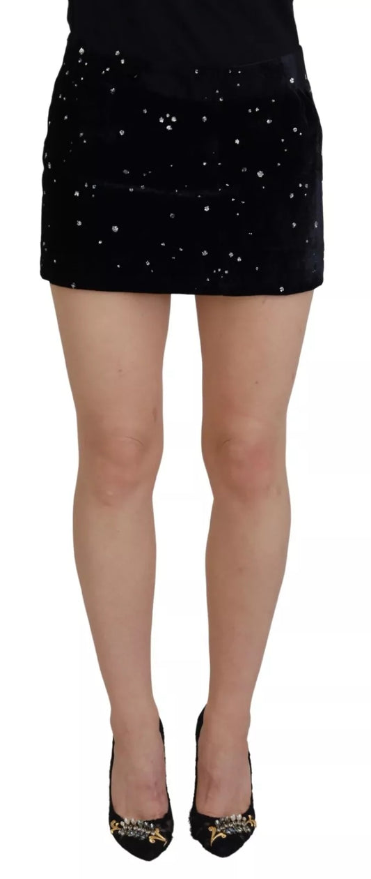 Black sequined skirt with short sleeve top
