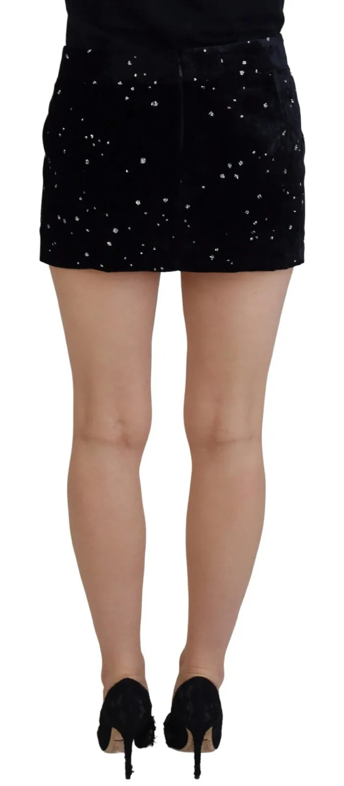 Black sequined skirt with high slit on side
