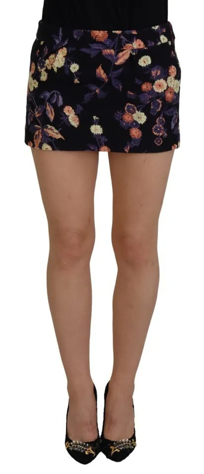 Short skirt with floral pattern on a model