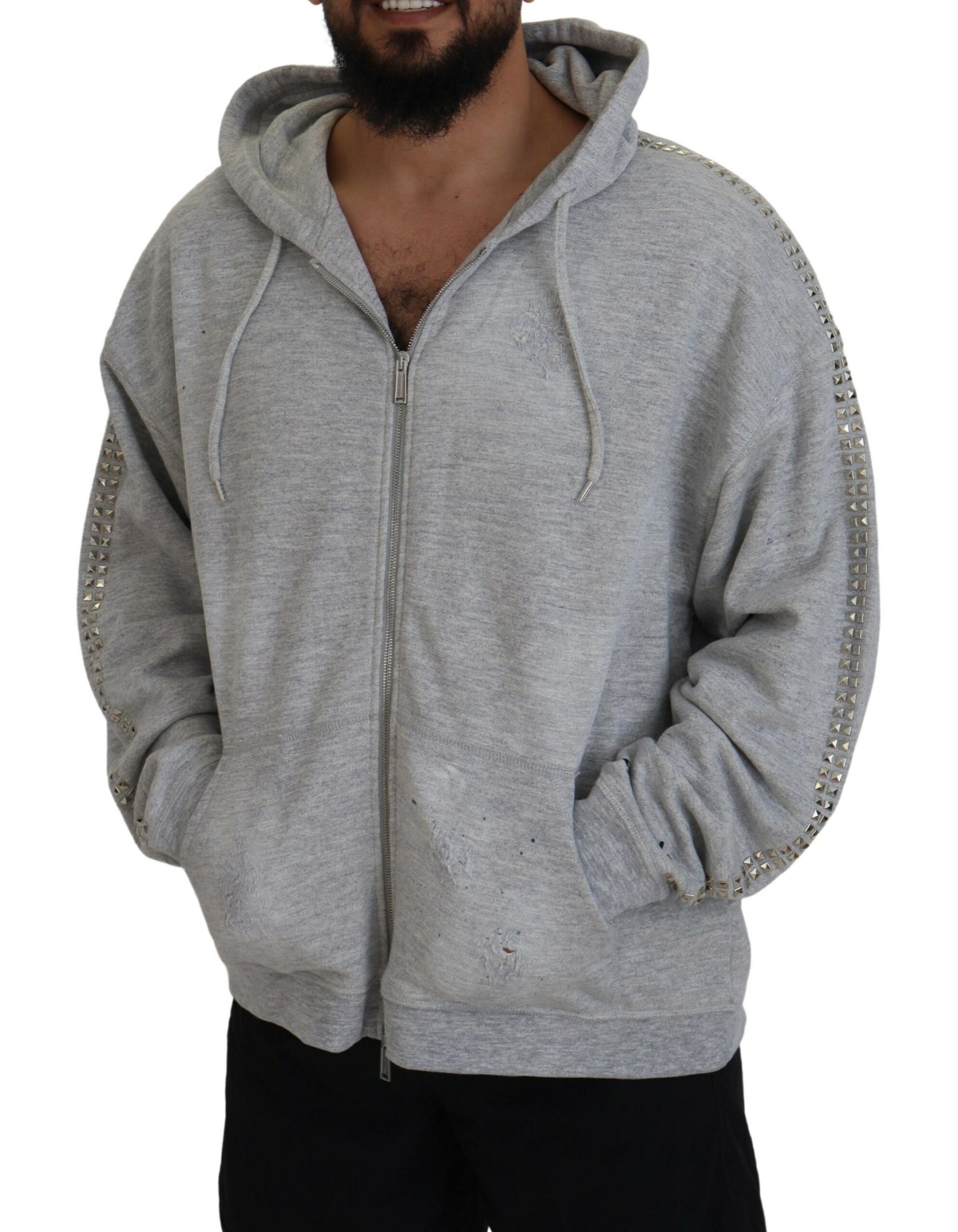 Man wearing gray hoodie with zippered pockets