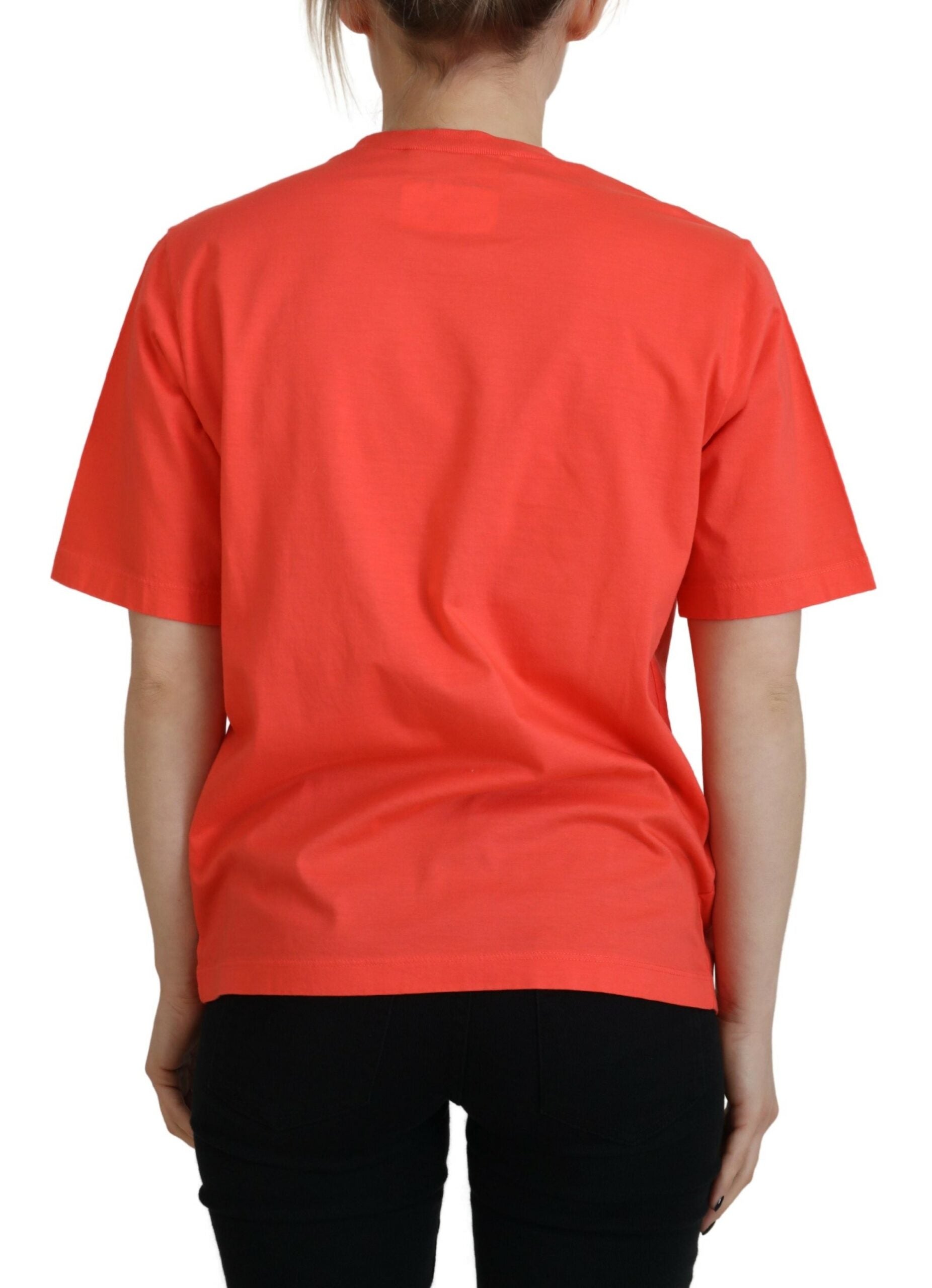 Red t-shirt on a person