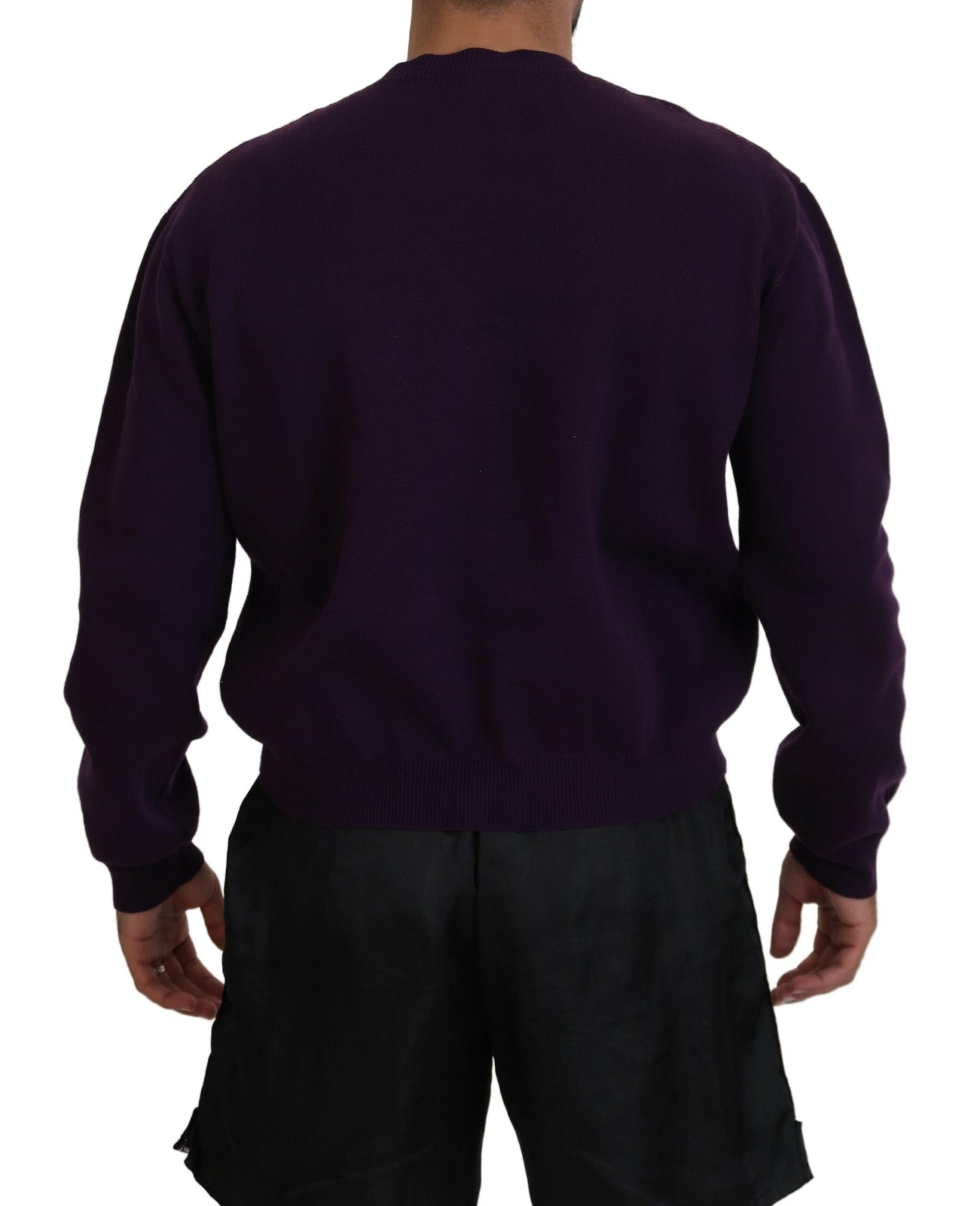 Purple sweatshirt on mannequin