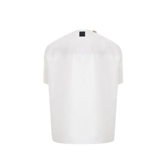 White short sleeve shirt on a mannequin
