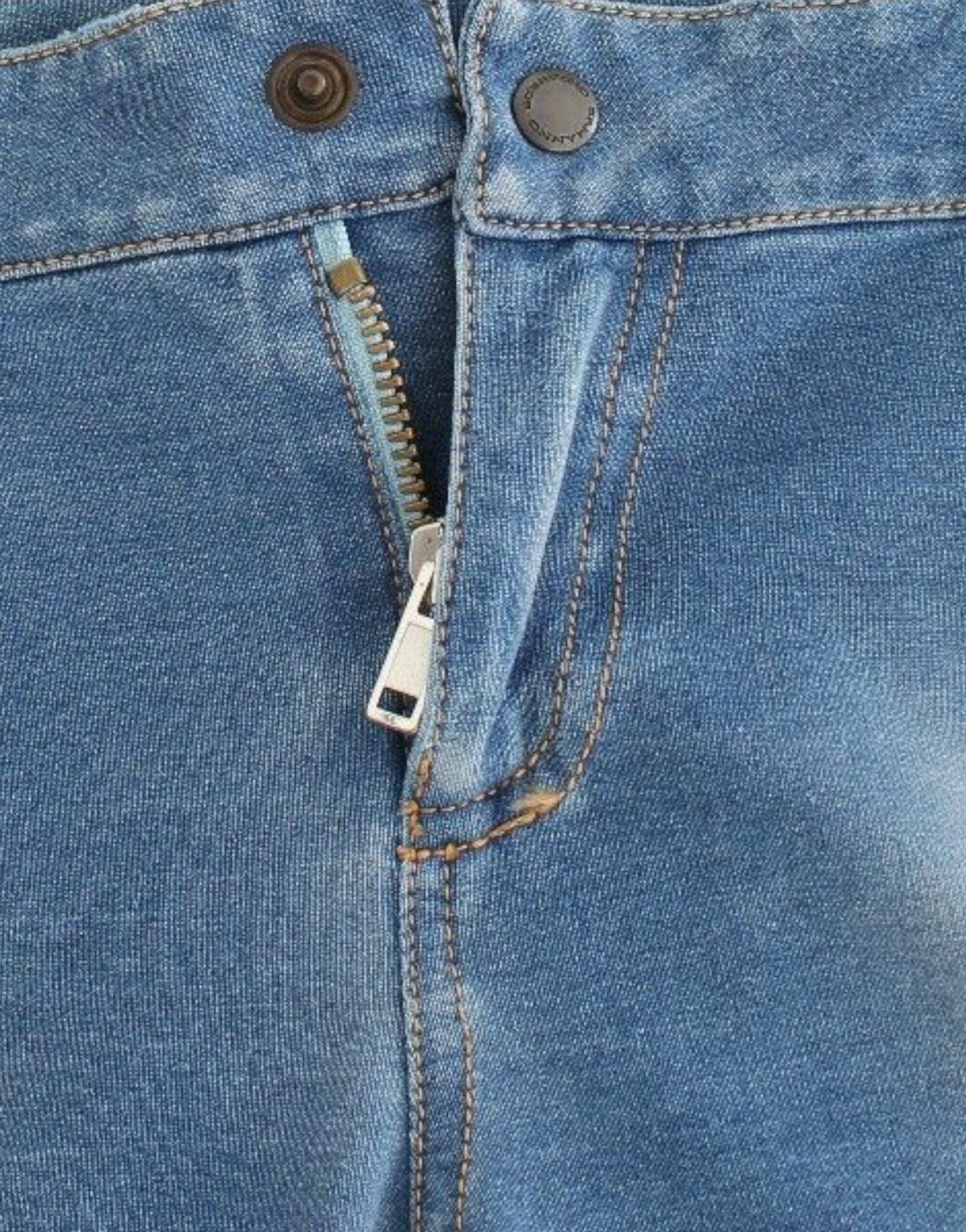 Blue denim jeans with zipper and button closure