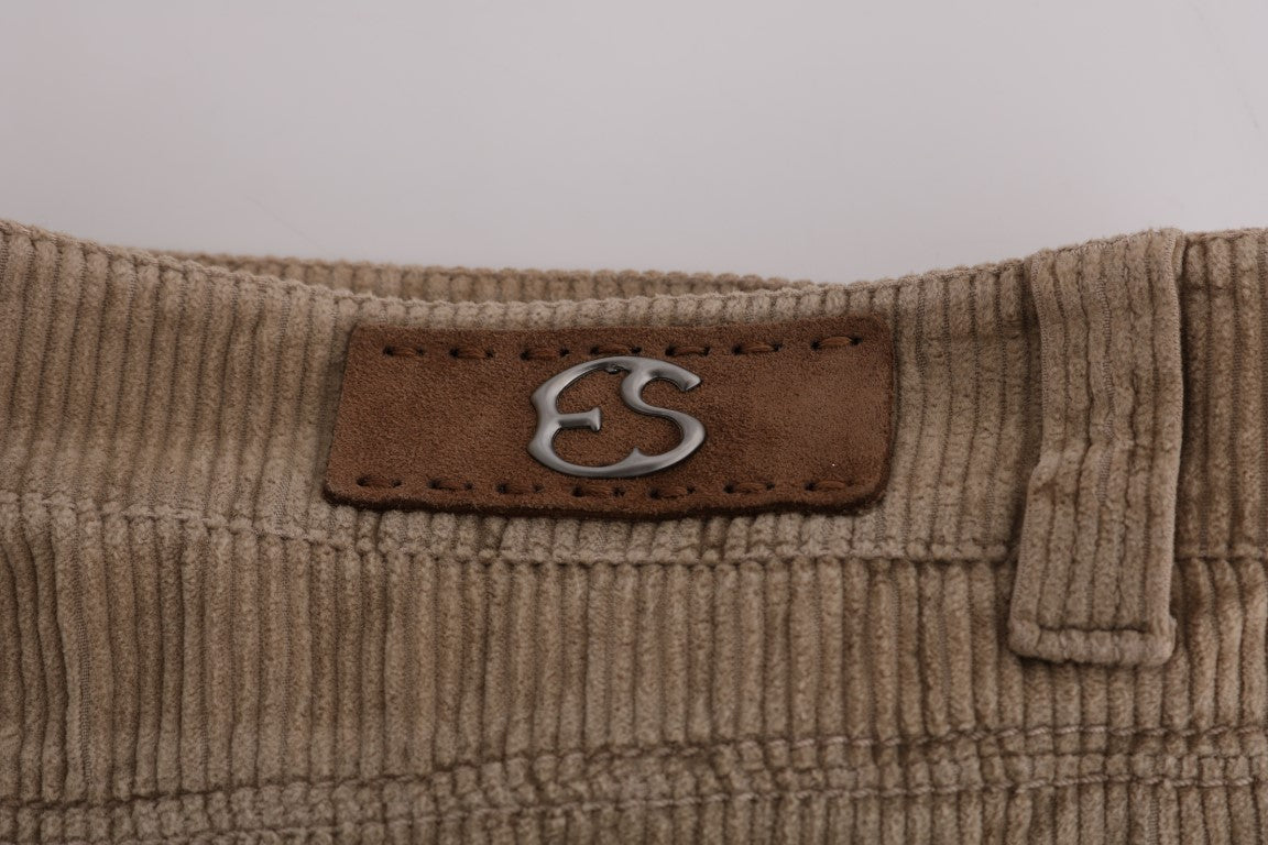 Brown belt with metal buckle