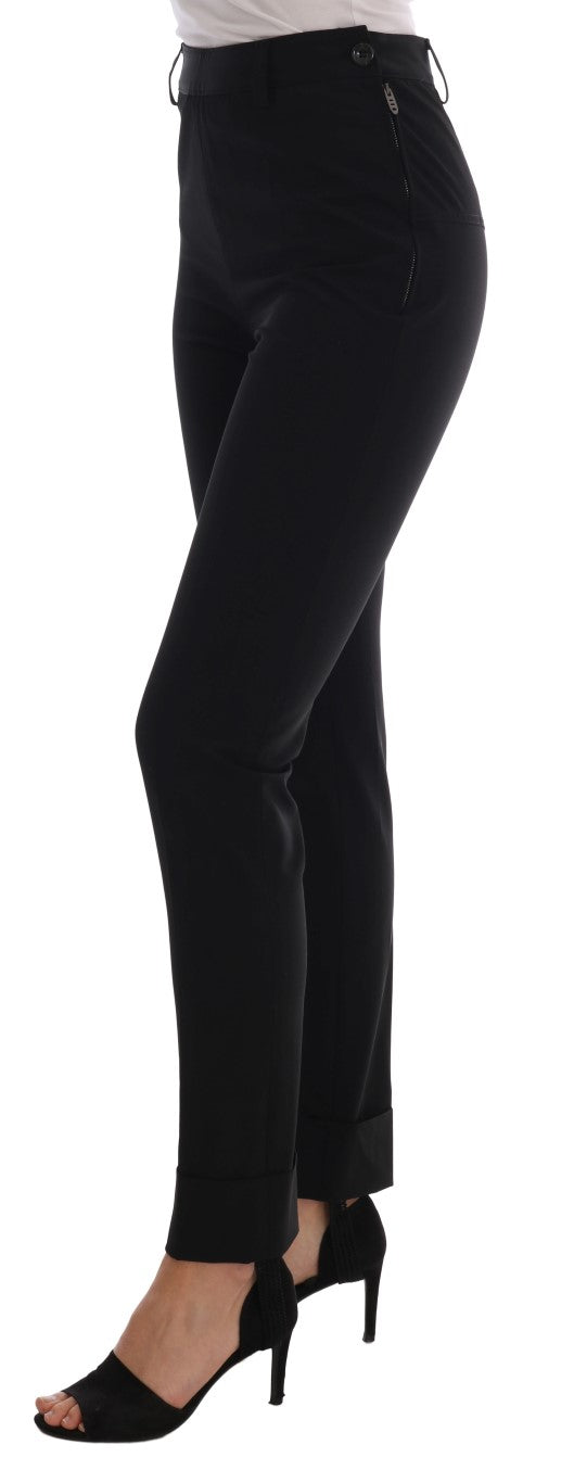 Pair of black pants with high waist and zipper detailing