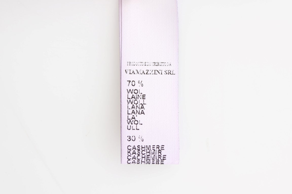 Tag on a piece of clothing